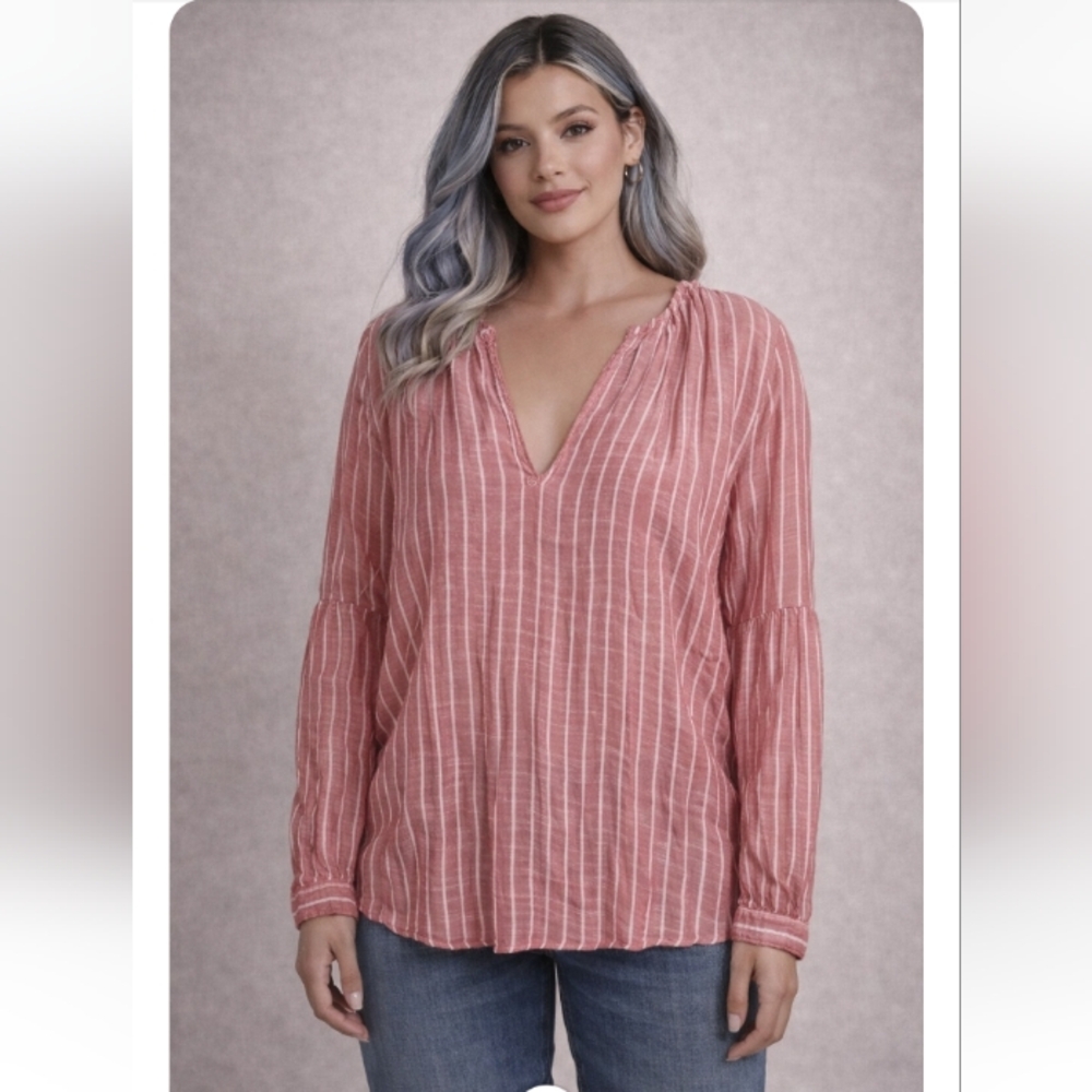 GAP Red & White Striped Lightweight V-Neck Top Size Large